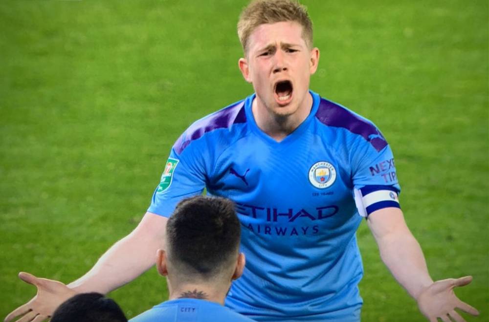 记者：吴少聪发烧，今日出席国安赛前发布会球员调整为张玉宁