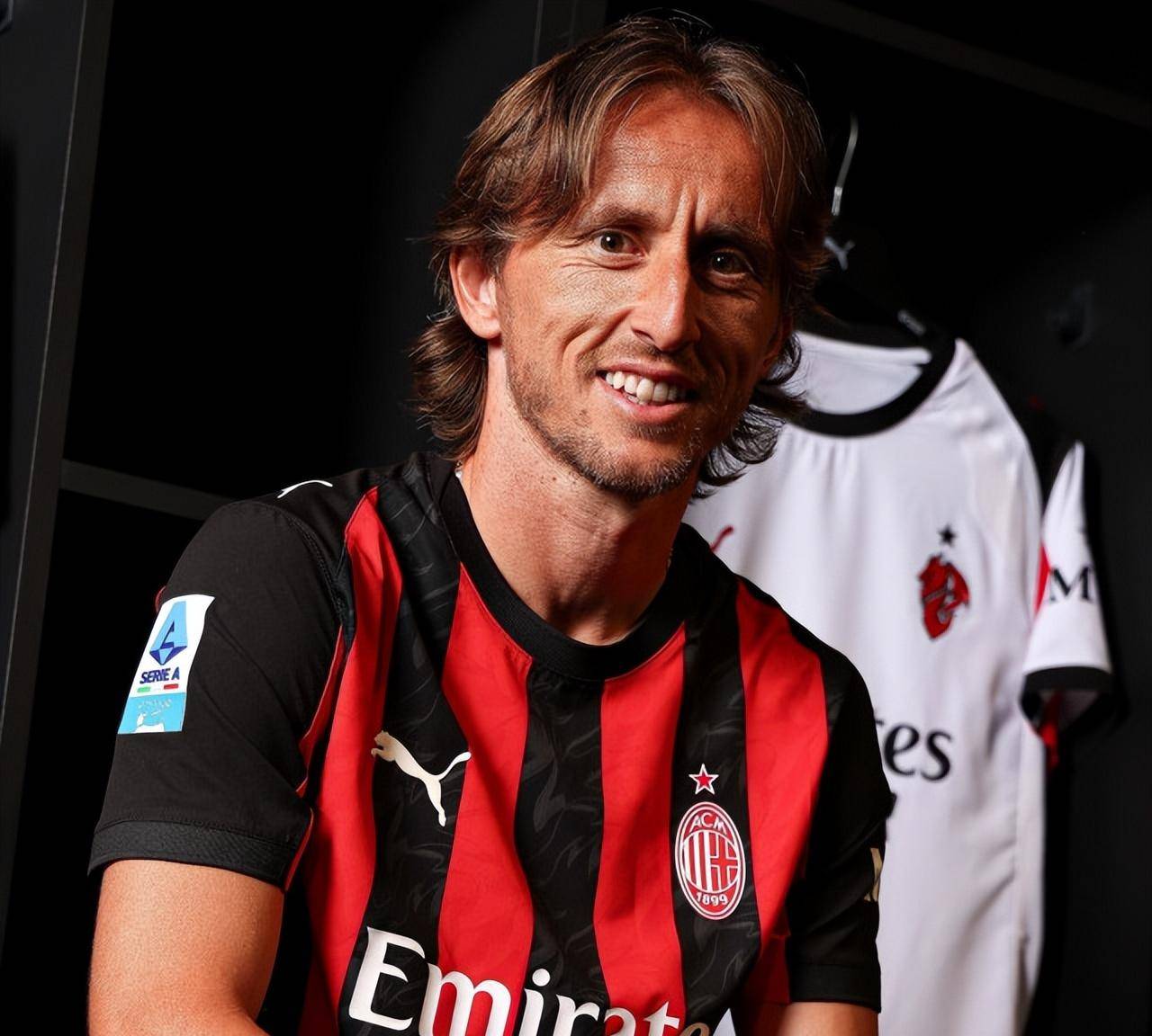 曼联前主帅阿特金森：要是我早买凯恩了，前锋解决一切问题