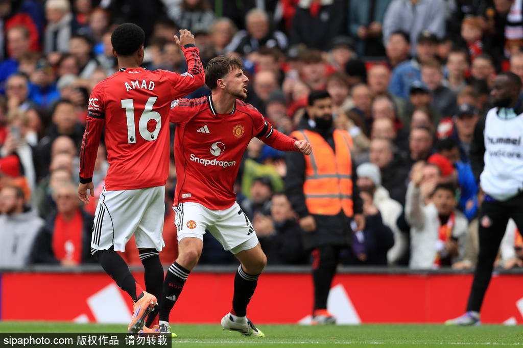 邮报：曼联等队关注赫塔小将艾希霍恩，他被拿来与克罗斯比较